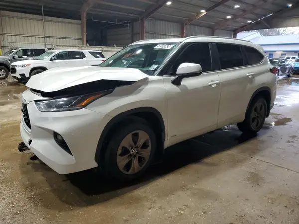 5TDABRCH3PS564396 2023 TOYOTA HIGHLANDER - Image 1