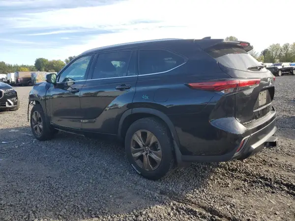 5TDABRCH4NS541691 2022 TOYOTA HIGHLANDER - Image 2