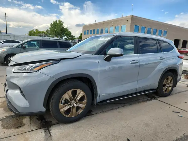 5TDABRCH5PS569471 2023 TOYOTA HIGHLANDER - Image 1