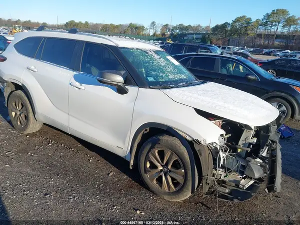 5TDABRCH7PS134502 2023 TOYOTA HIGHLANDER - Image 1