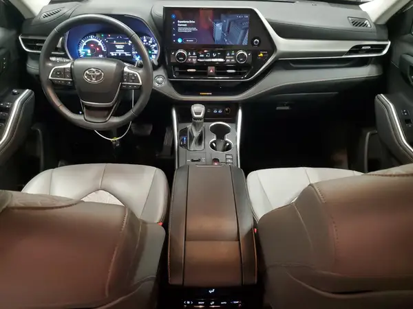 5TDABRCH7PS586904 2023 TOYOTA HIGHLANDER - Image 8