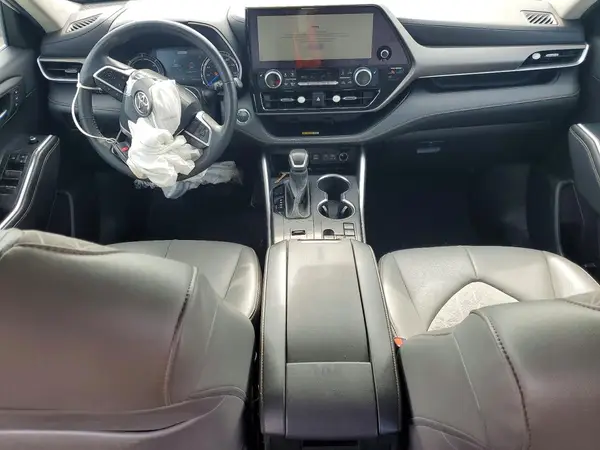 5TDABRCH8PS562823 2023 TOYOTA HIGHLANDER - Image 8