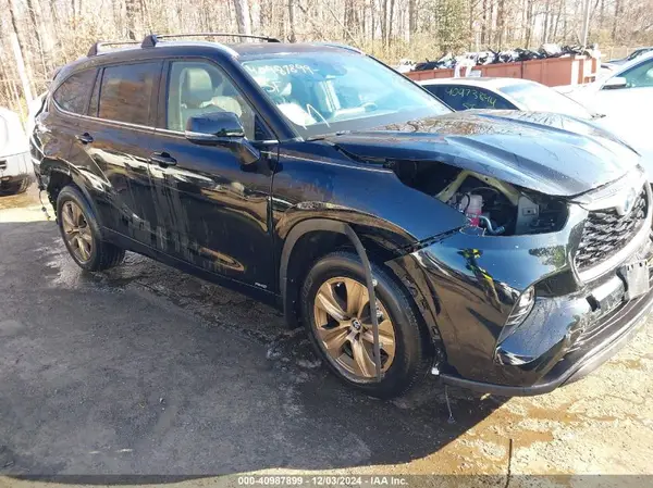 5TDABRCHXNS562500 2022 TOYOTA HIGHLANDER - Image 1