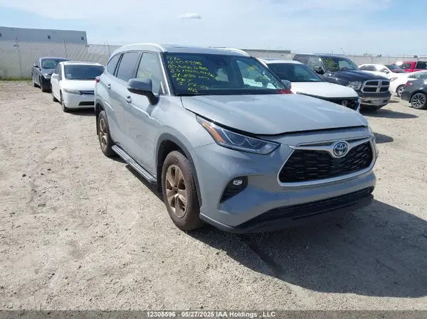 5TDABRCHXPS566596 2023 TOYOTA HIGHLANDER - Image 1