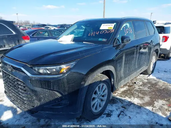 5TDACAB50RS001394 2024 TOYOTA HIGHLANDER - Image 2