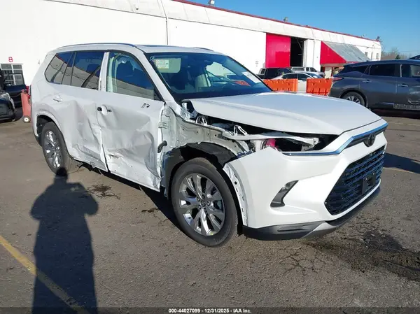 5TDACAB50TS075499 2026 TOYOTA HIGHLANDER - Image 1