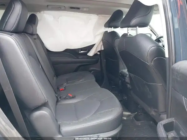 5TDACAB51RS011576 2024 TOYOTA HIGHLANDER - Image 8