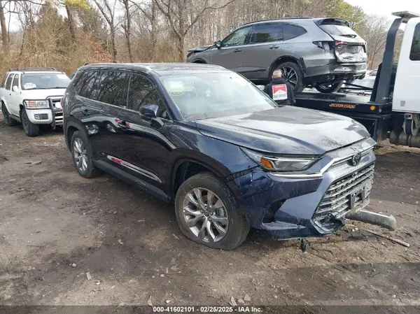 5TDACAB51RS023081 2024 TOYOTA HIGHLANDER - Image 1