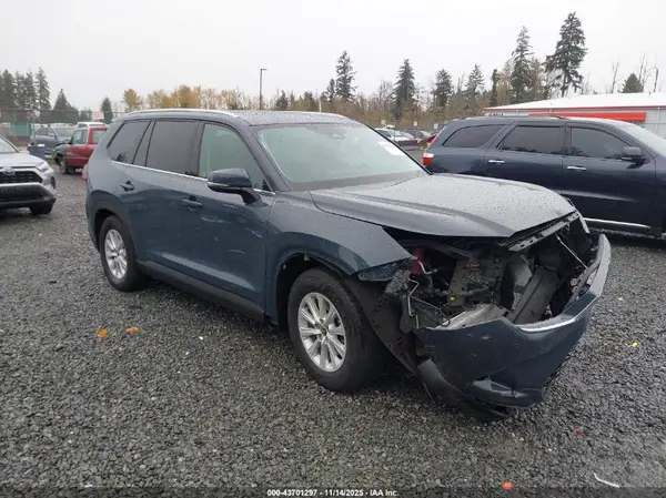 5TDACAB52RS031254 2024 TOYOTA HIGHLANDER - Image 1