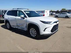 5TDACAB53TS068921 2026 TOYOTA HIGHLANDER
