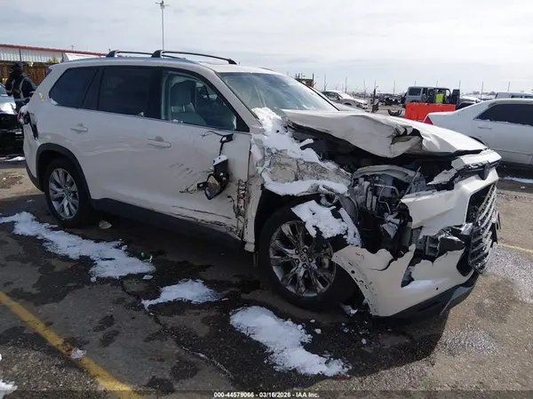 5TDACAB54RS017744 2024 TOYOTA HIGHLANDER - Image 1