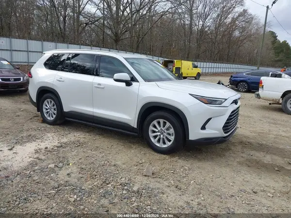 5TDACAB54RS021566 2024 TOYOTA HIGHLANDER - Image 1