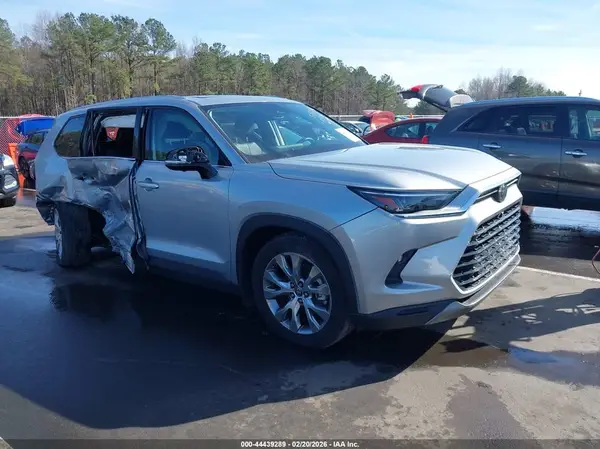 5TDACAB54RS027559 2024 TOYOTA HIGHLANDER - Image 1