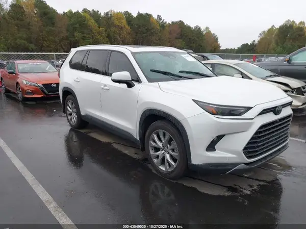 5TDACAB55R50Z5092 2024 TOYOTA HIGHLANDER - Image 1