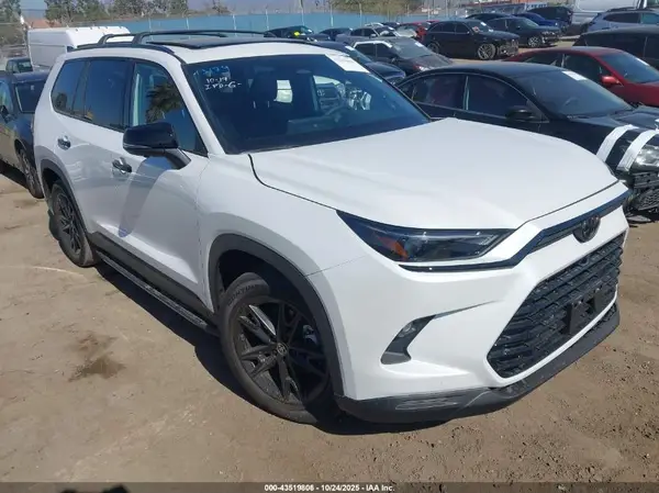 5TDACAB55SS064562 2025 TOYOTA HIGHLANDER - Image 1