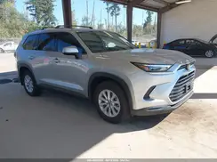 5TDACAB55TS107380 2026 TOYOTA HIGHLANDER