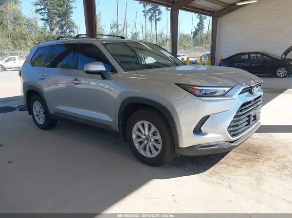 5TDACAB55TS107380 2026 TOYOTA HIGHLANDER - Image 1