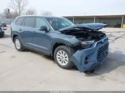 5TDACAB56TS082263 2026 TOYOTA HIGHLANDER