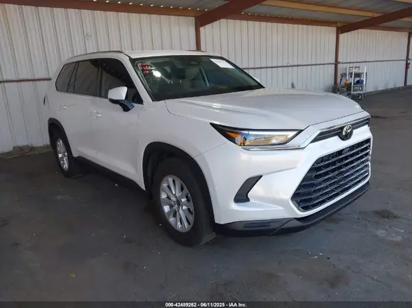 5TDACAB57RS019892 2024 TOYOTA HIGHLANDER - Image 1