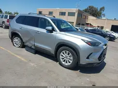 5TDACAB57TS093840 2026 TOYOTA HIGHLANDER