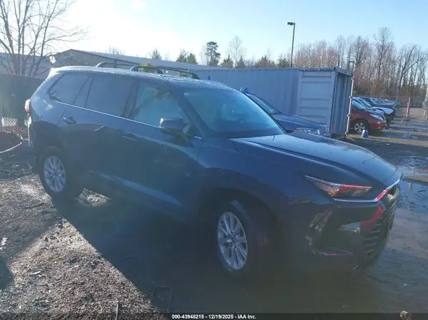 5TDACAB59RS009719 2024 TOYOTA HIGHLANDER - Image 1