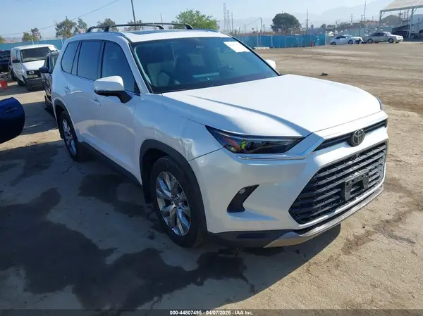 5TDACAB59RS011762 2024 TOYOTA HIGHLANDER - Image 1