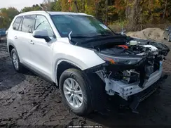 5TDACAB59SS064869 2025 TOYOTA HIGHLANDER
