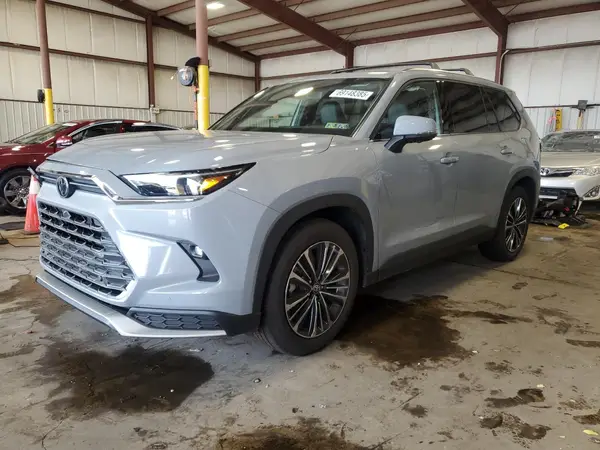 5TDADAB51SS020653 2025 TOYOTA HIGHLANDER - Image 1