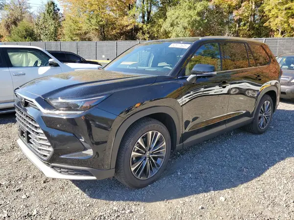5TDADAB51SS023939 2025 TOYOTA HIGHLANDER - Image 1