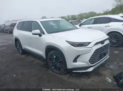 5TDADAB53RS008028 2024 TOYOTA HIGHLANDER