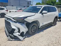 5TDADAB54TS030546 2026 TOYOTA HIGHLANDER