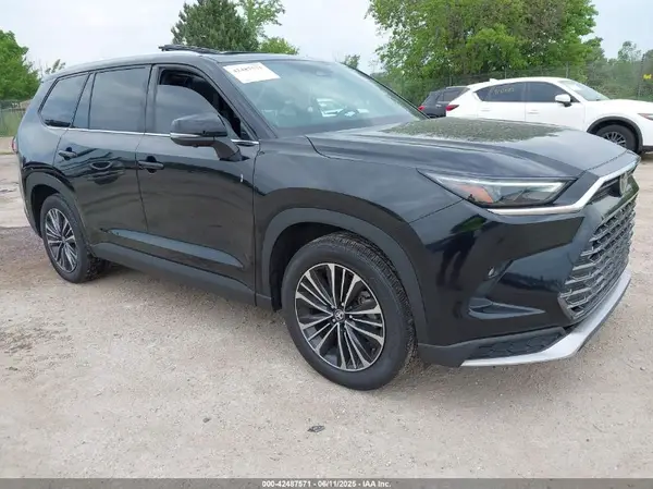 5TDADAB55RS002120 2024 TOYOTA HIGHLANDER - Image 1
