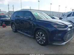 5TDADAB57SS022097 2025 TOYOTA HIGHLANDER