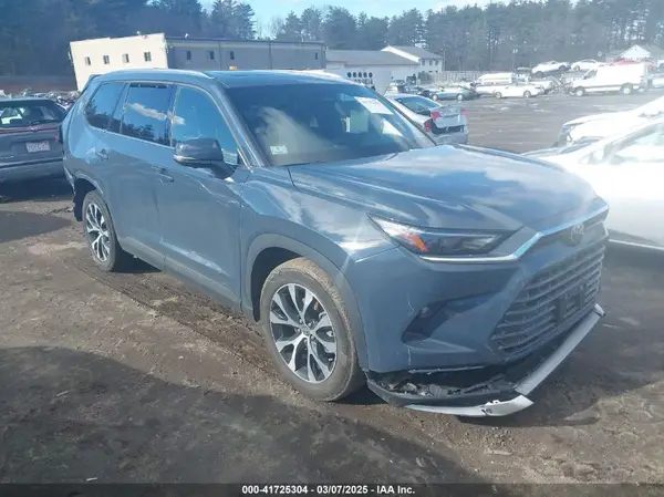 5TDADAB58RS000426 2024 TOYOTA HIGHLANDER - Image 1