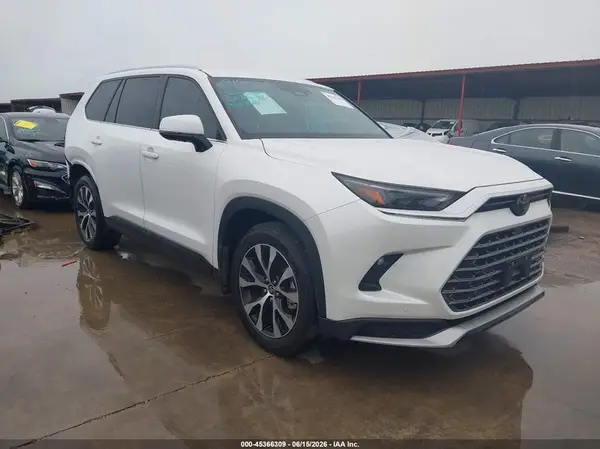 5TDADAB59RS003822 2024 TOYOTA HIGHLANDER - Image 1