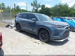 5TDADAB59SS017855 2025 TOYOTA HIGHLANDER