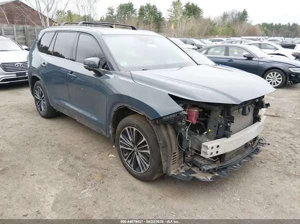 5TDADAB5XRS000721 2024 TOYOTA HIGHLANDER - Image 1