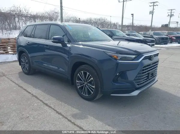 5TDADAB5XRS008687 2024 TOYOTA HIGHLANDER - Image 1
