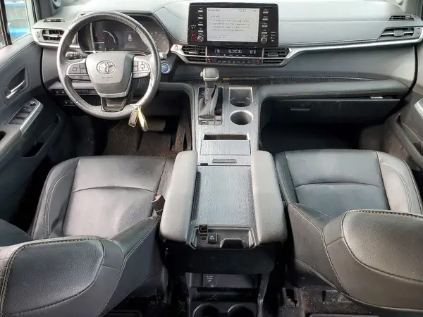 5TDASKFC0NS044421 2022 TOYOTA SIENNA - Image 8