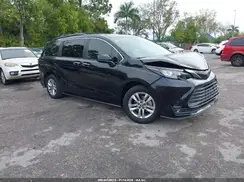 5TDASKFC2NS049068 2022 TOYOTA SIENNA