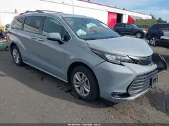 5TDASKFCXNS046208 2022 TOYOTA SIENNA