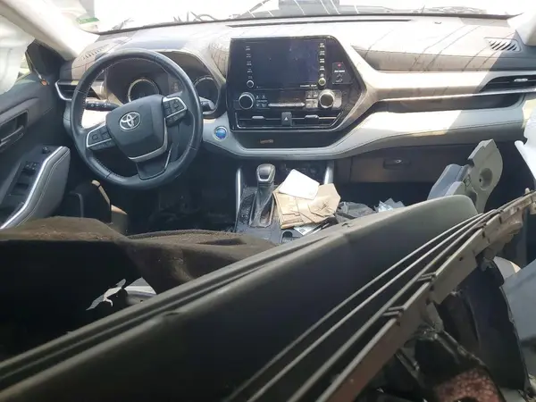 5TDBBRCH0NS547024 2022 TOYOTA HIGHLANDER - Image 8