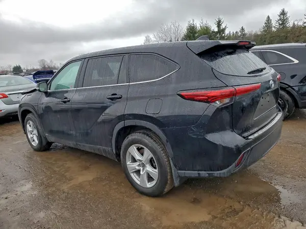 5TDBBRCH0PS593021 2023 TOYOTA HIGHLANDER - Image 2