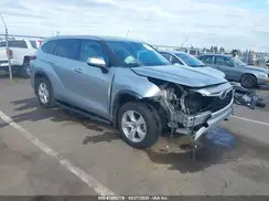 5TDBBRCH1LS513980 2020 TOYOTA HIGHLANDER