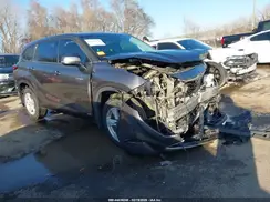 5TDBBRCH1MS536712 2021 TOYOTA HIGHLANDER