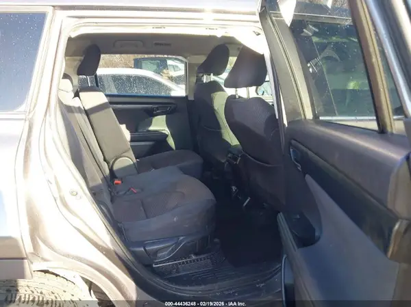 5TDBBRCH1MS536712 2021 TOYOTA HIGHLANDER - Image 8