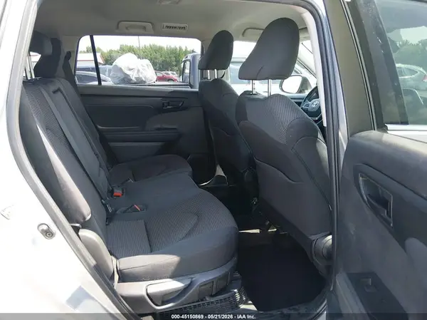 5TDBBRCH1NS543550 2022 TOYOTA HIGHLANDER - Image 8