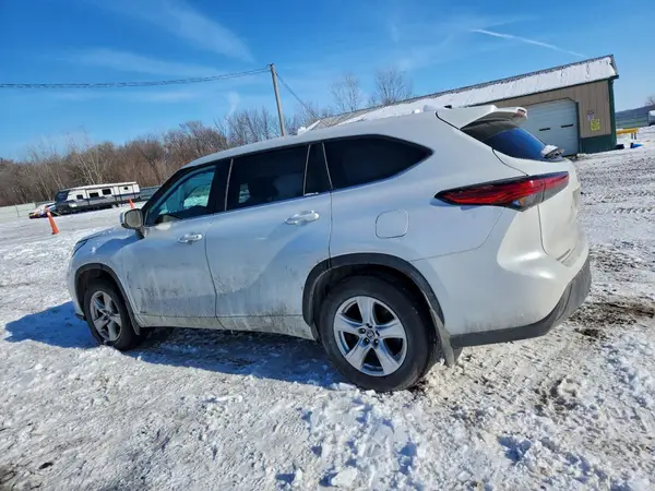 5TDBBRCH1PS136802 2023 TOYOTA HIGHLANDER - Image 2