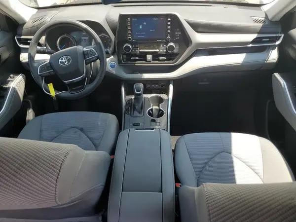 5TDBBRCH2LS503510 2020 TOYOTA HIGHLANDER - Image 8