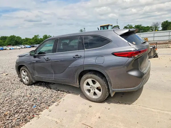 5TDBBRCH2LS513129 2020 TOYOTA HIGHLANDER - Image 2